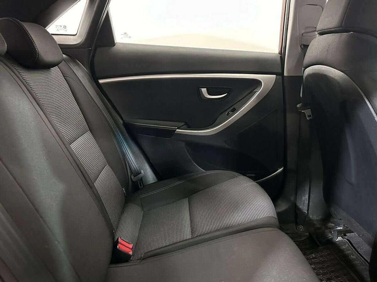 Купить Hyundai i30, 2012, 229 547 км.. Фото: #10
