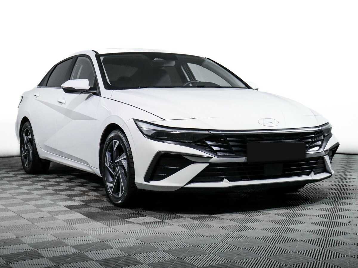 Купить Hyundai Elantra, 2023, 15 220 км.. Фото: #2