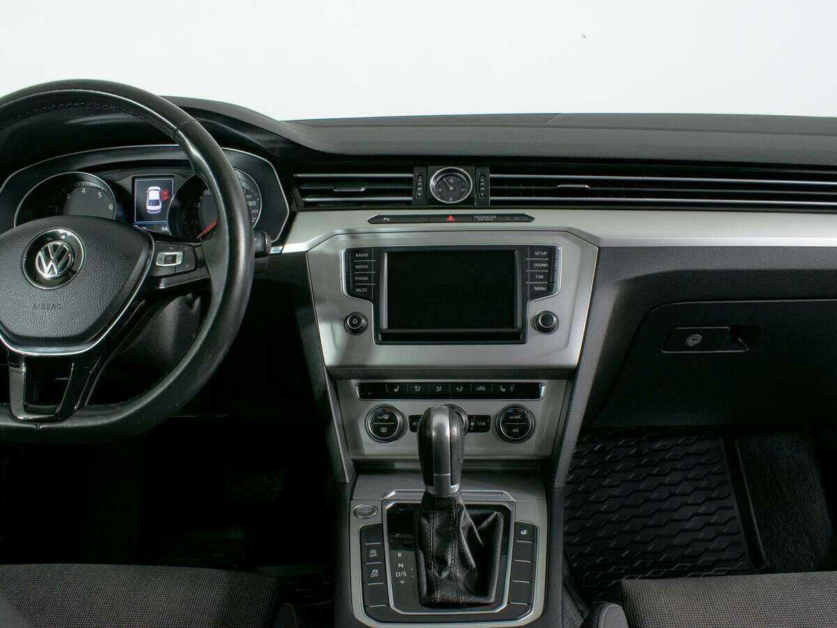 Купить Volkswagen Passat, 2017, 86 554 км.. Фото: #7