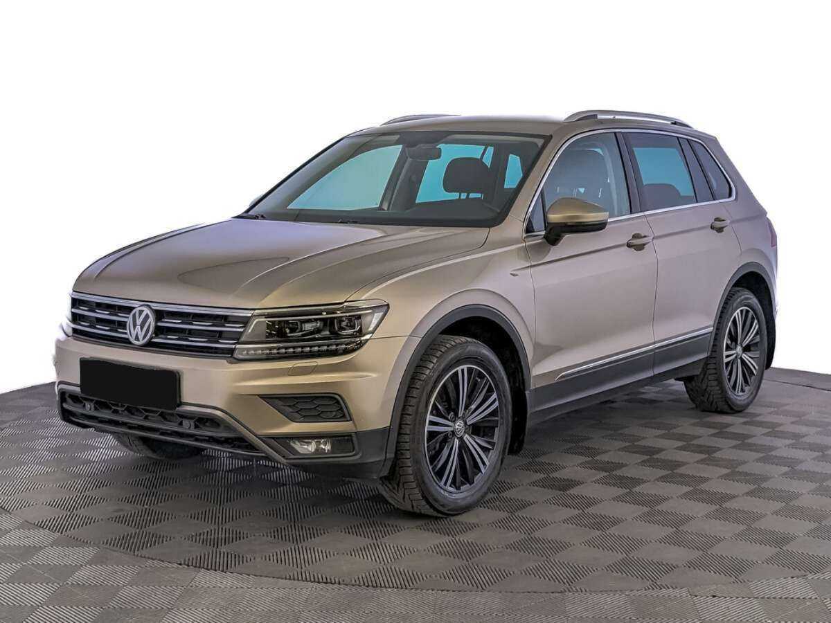 Купить Volkswagen Tiguan, 2018, 105 691 км.. Посмотреть фото