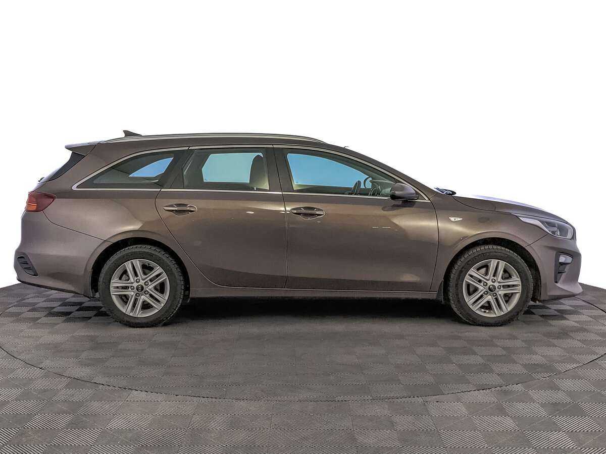 Купить Kia Ceed, 2021, 92 797 км.. Фото: #3