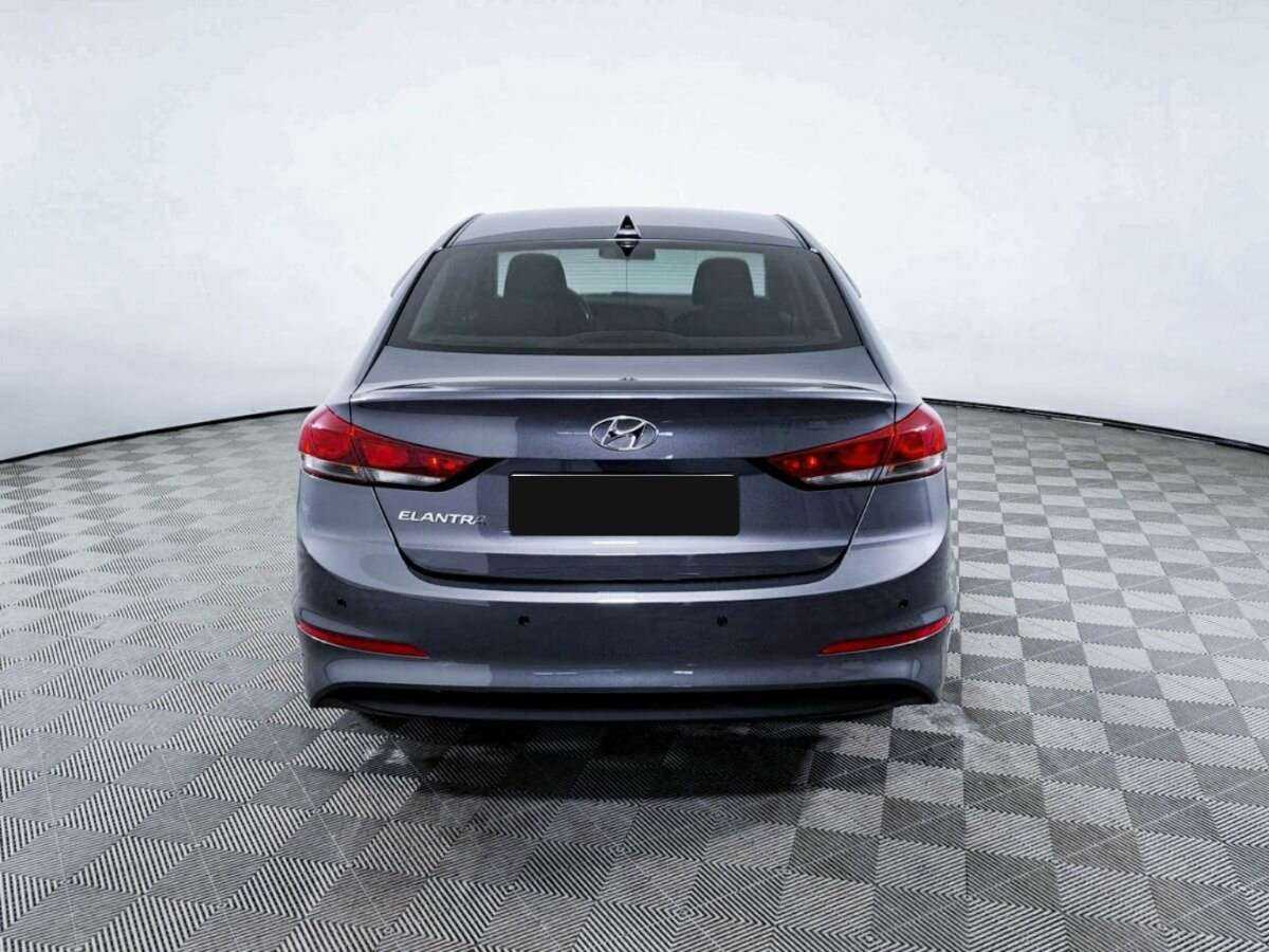 Купить Hyundai Elantra, 2018, 117 003 км.. Фото: #5