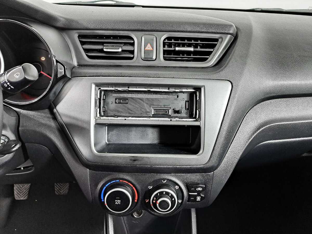 Купить Kia Rio, 2013, 144 086 км.. Фото: #12