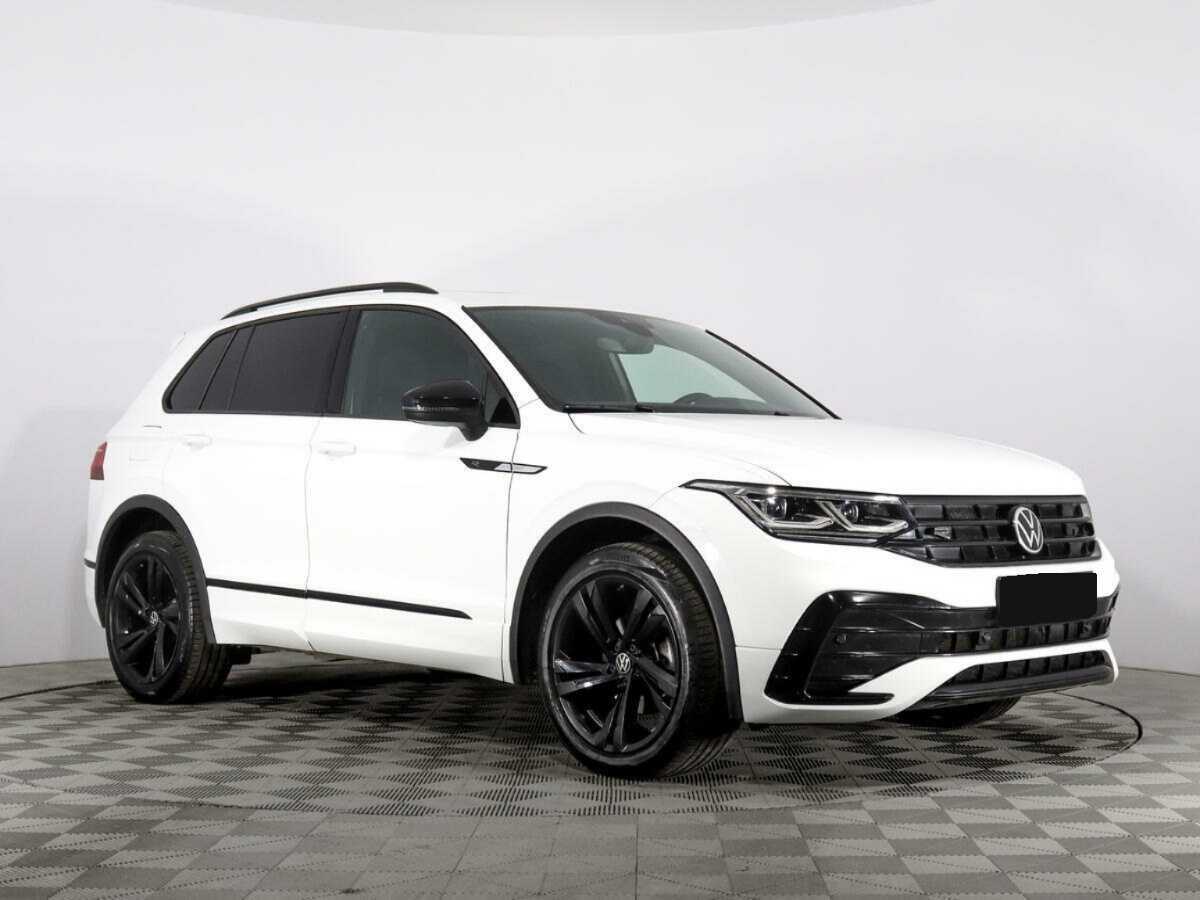 Купить Volkswagen Tiguan, 2021, 71 470 км.. Фото: #2