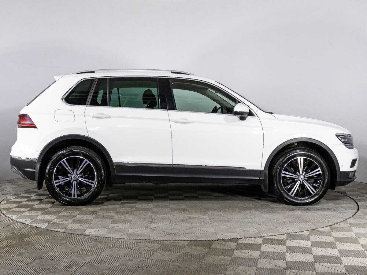 Купить Volkswagen Tiguan, 2017, 77 591 км.. Фото: #3