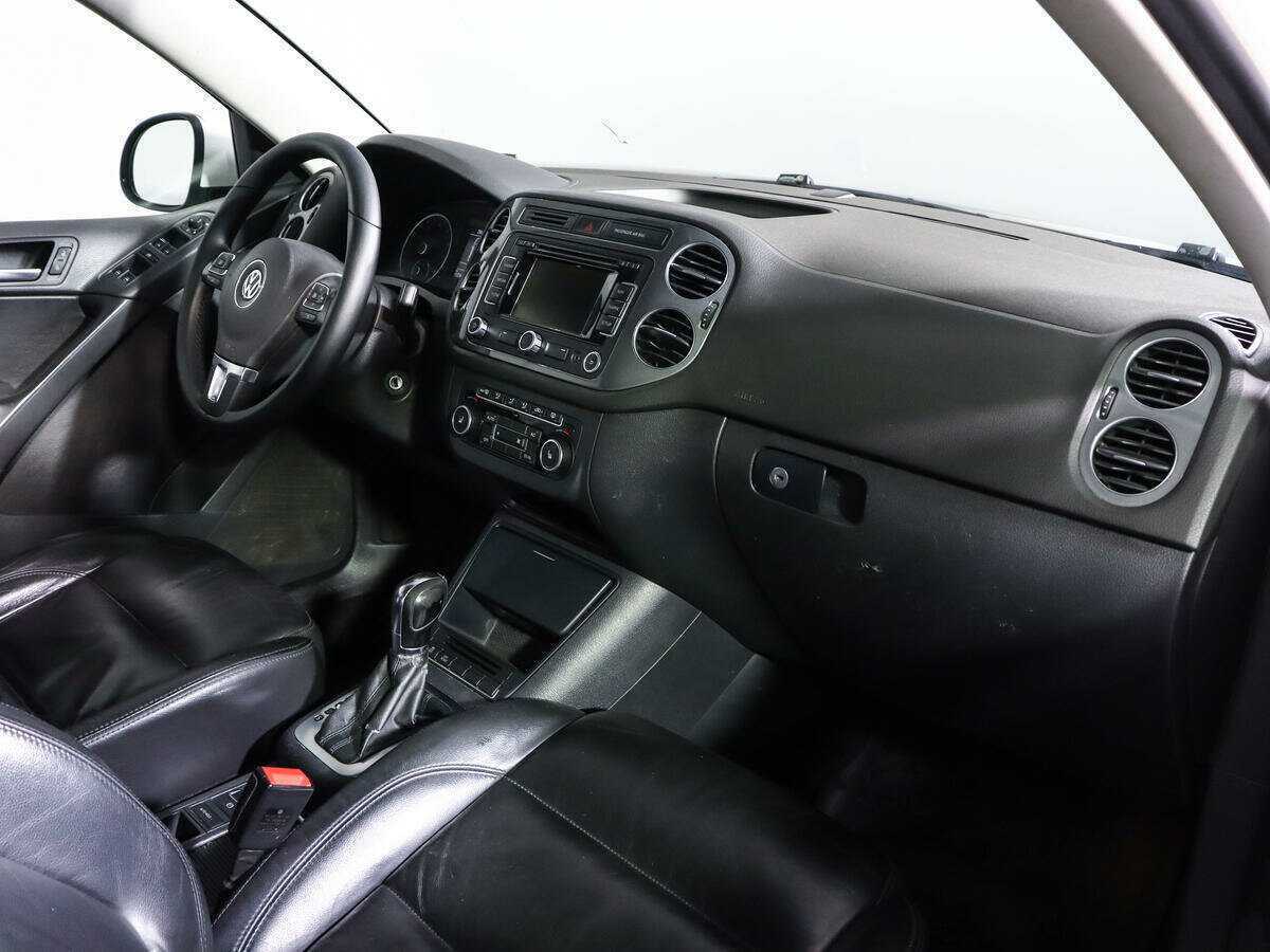 Купить Volkswagen Tiguan, 2012, 232 365 км.. Фото: #7