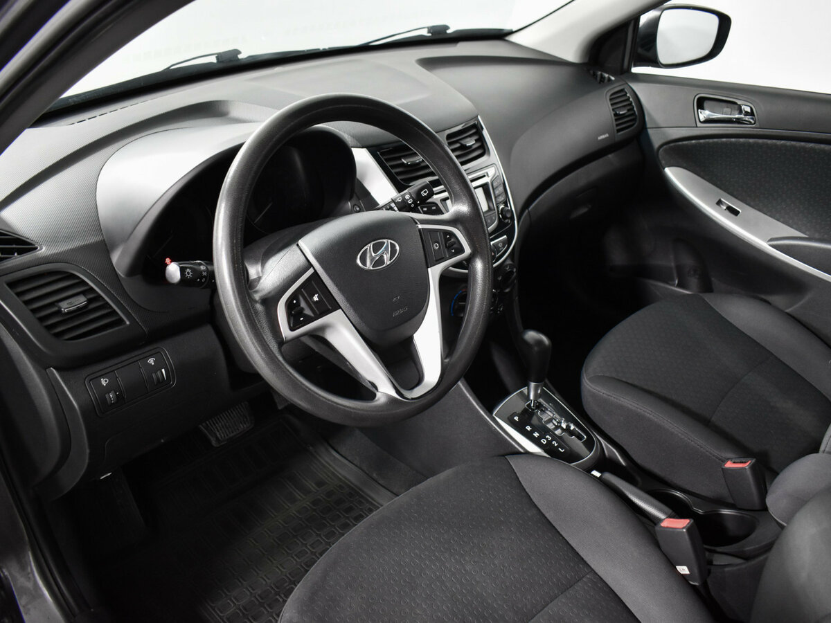 Купить Hyundai Solaris, 2012, 106 000 км.. Фото: #8