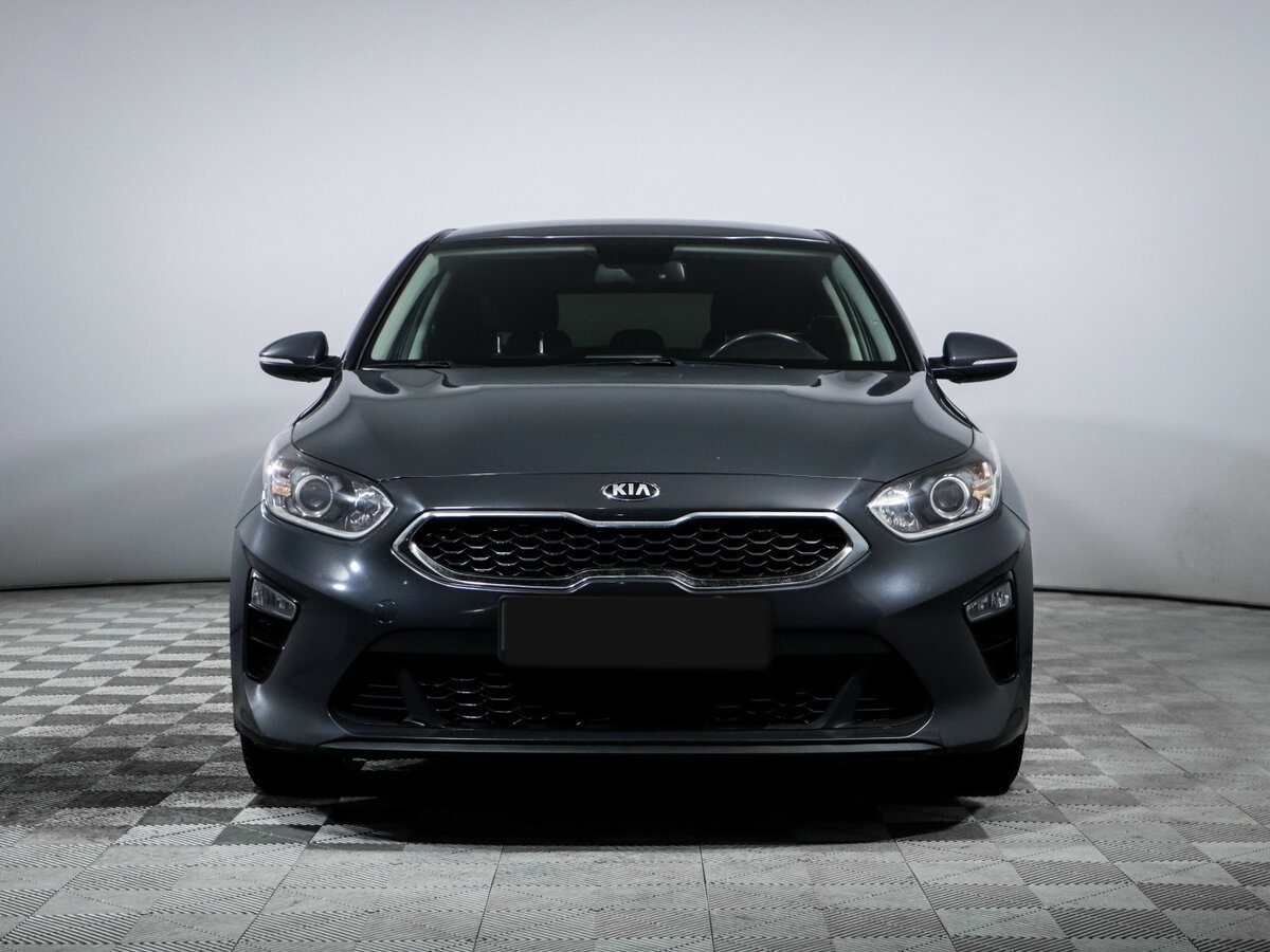 Купить Kia Ceed, 2019, 106 580 км.. Фото: #1