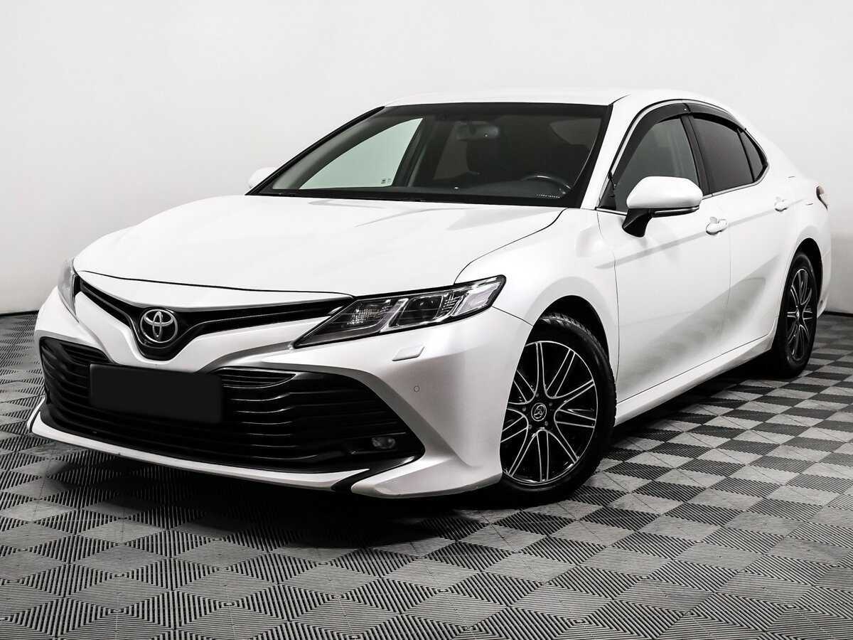 Купить Toyota Camry, 2018, 151 000 км.. Посмотреть фото