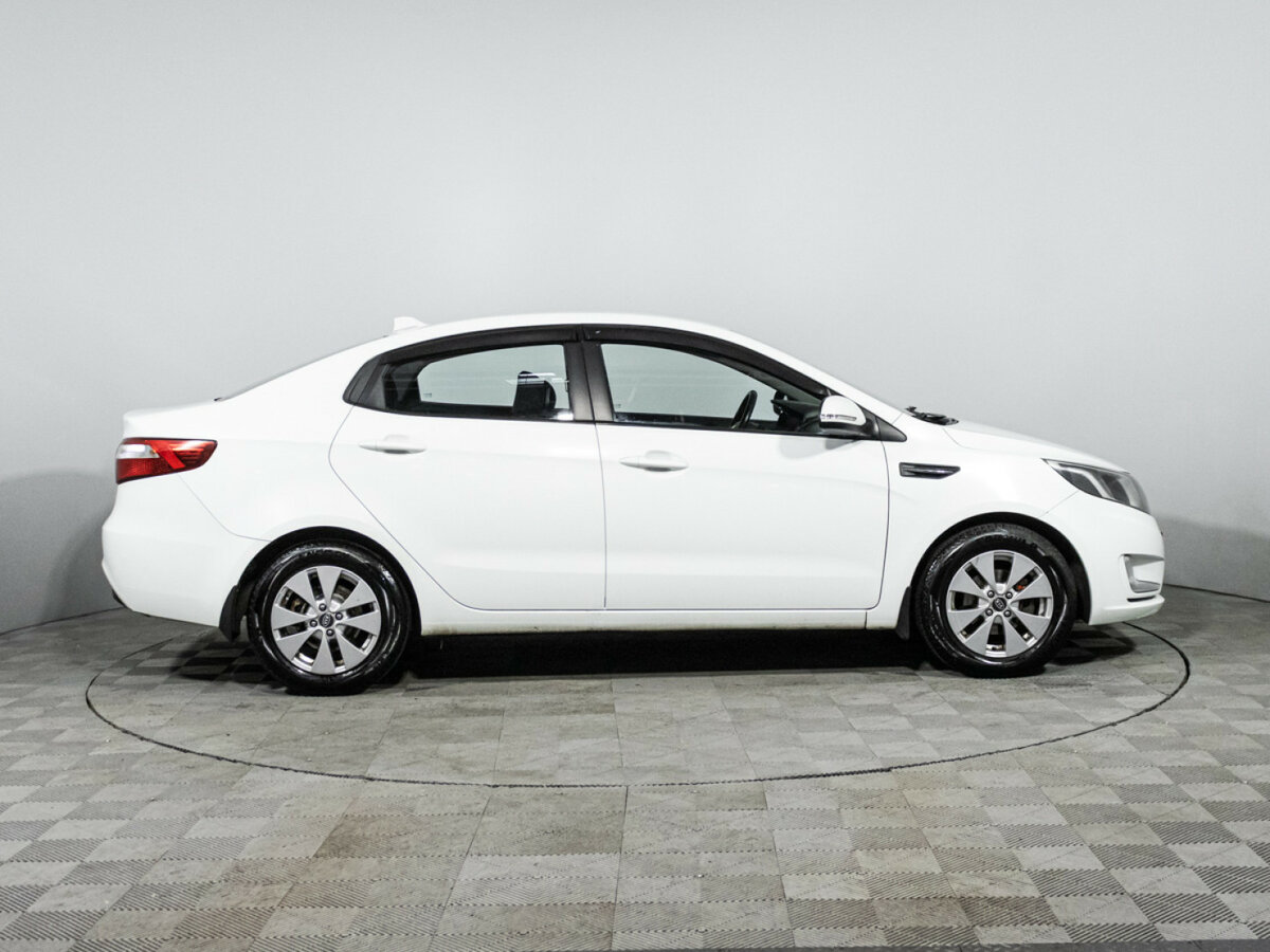 Купить Kia Rio, 2013, 100 589 км.. Фото: #3