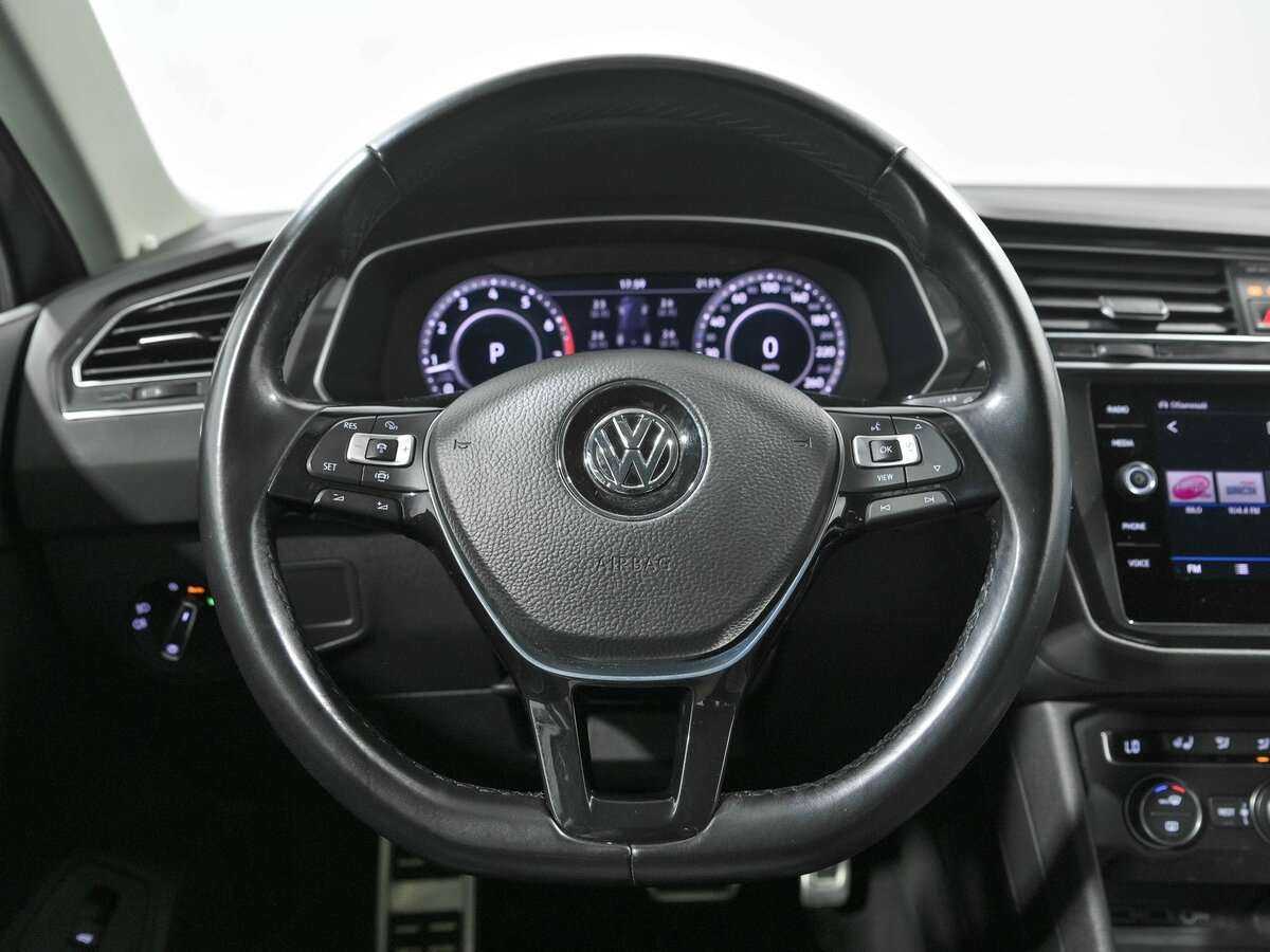 Купить Volkswagen Tiguan, 2018, 72 351 км.. Фото: #6