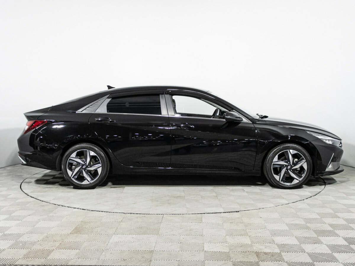 Купить Hyundai Elantra, 2023, 22 001 км.. Фото: #3