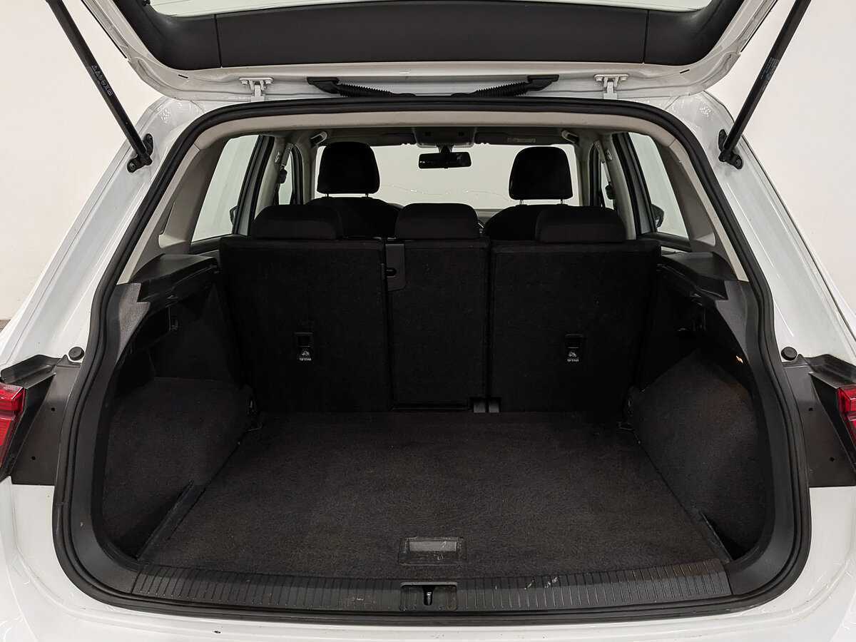 Купить Volkswagen Tiguan, 2021, 157 146 км.. Фото: #9