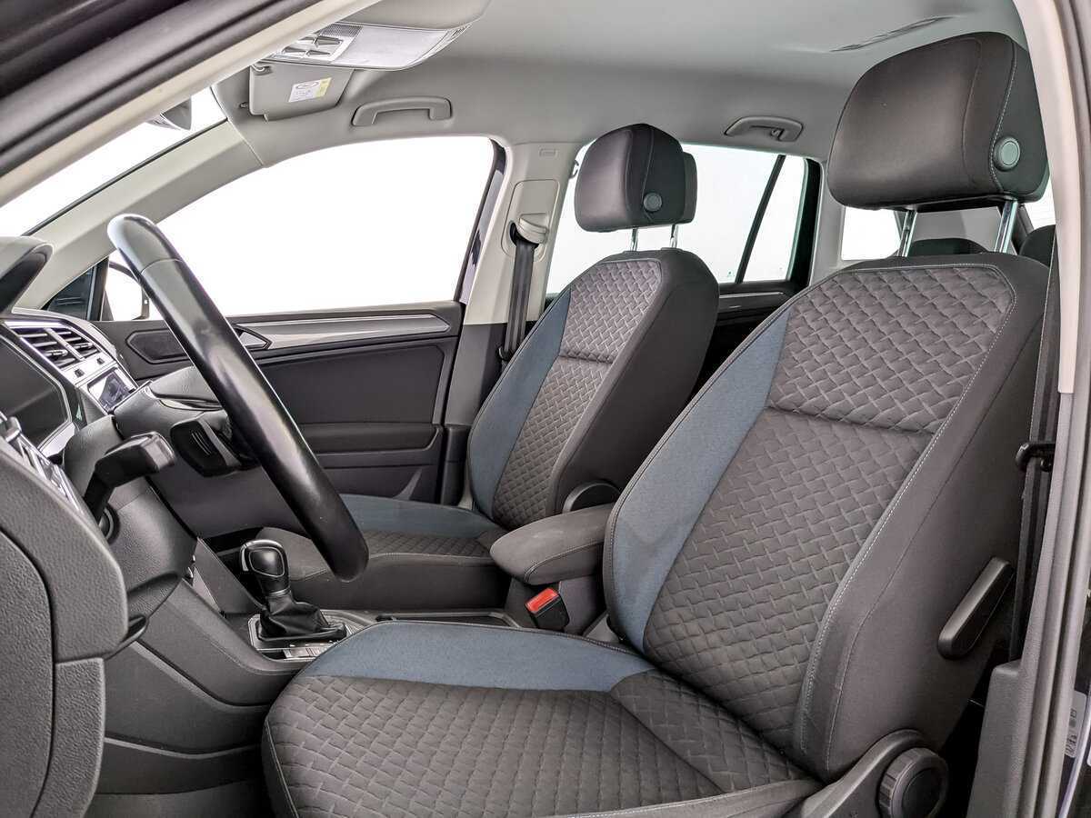 Купить Volkswagen Tiguan, 2019, 110 620 км.. Фото: #15
