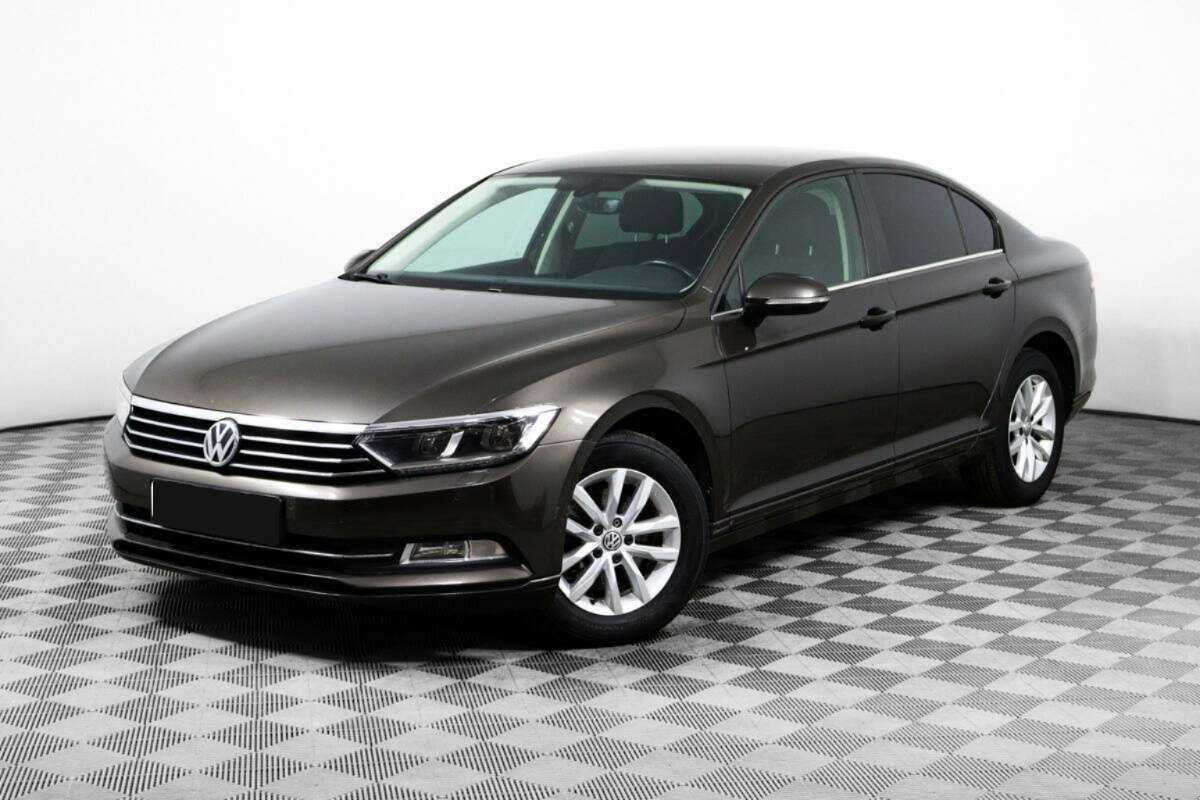 Купить Volkswagen Passat, 2016, 130 800 км.. Посмотреть фото
