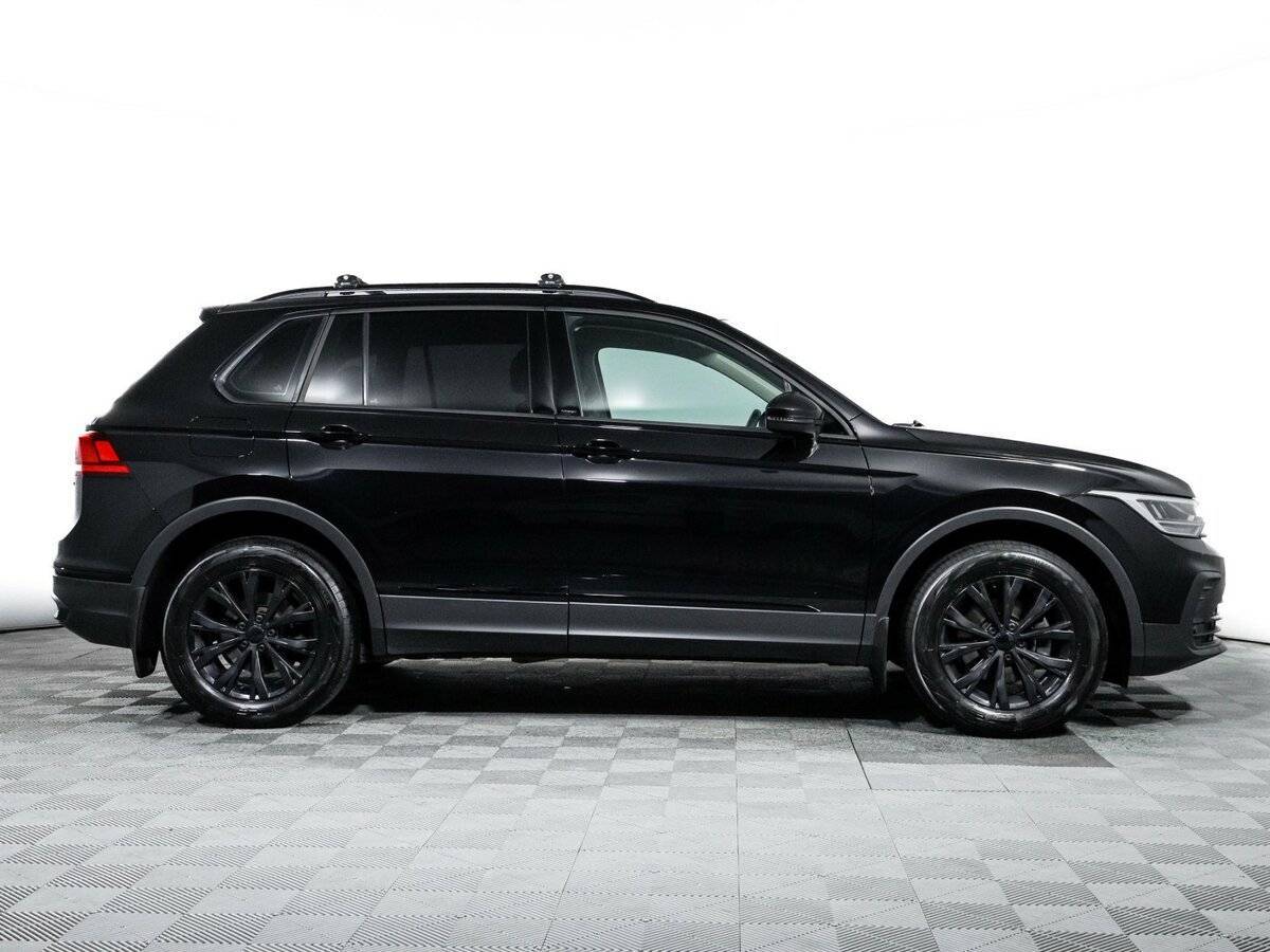 Купить Volkswagen Tiguan, 2021, 68 950 км.. Фото: #3