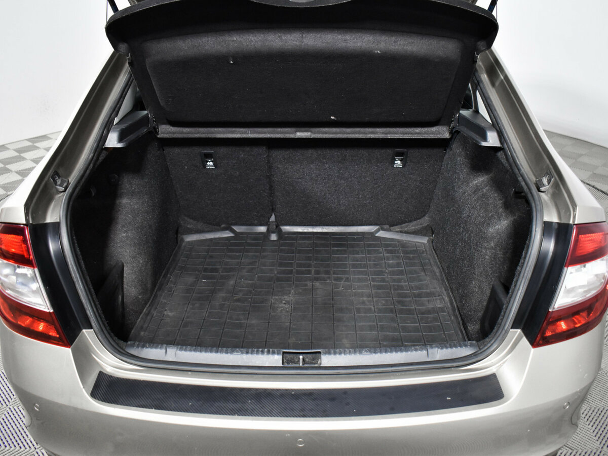 Купить Skoda Rapid, 2019, 189 228 км.. Фото: #17