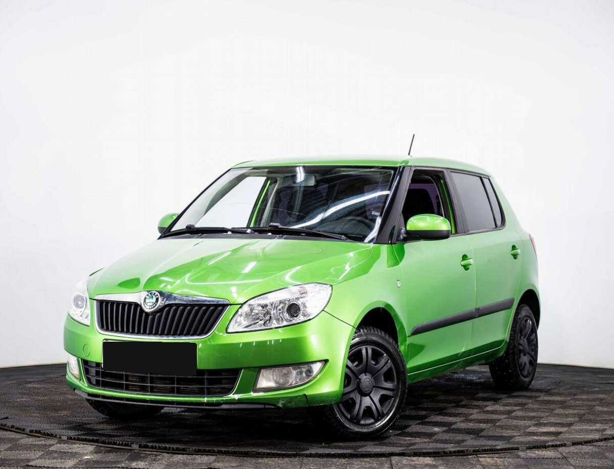 Купить Skoda Fabia, 2012, 61 710 км.. Посмотреть фото