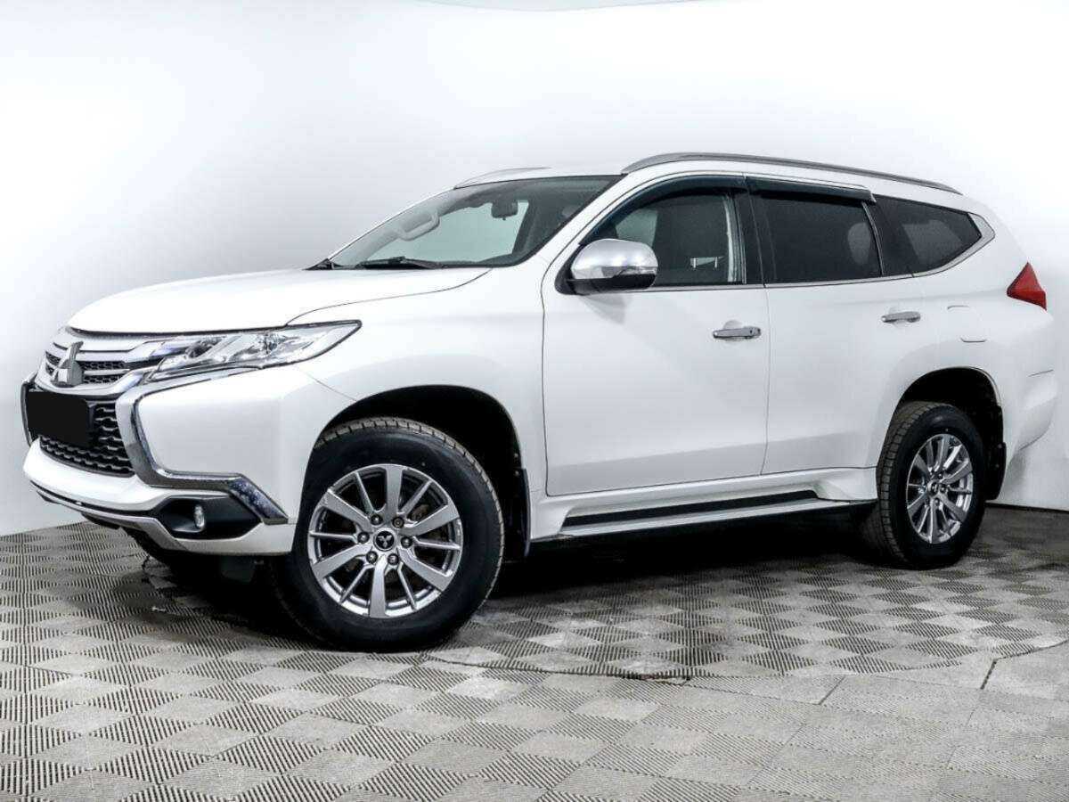 Купить Mitsubishi Pajero Sport, 2017, 165 900 км.. Посмотреть фото