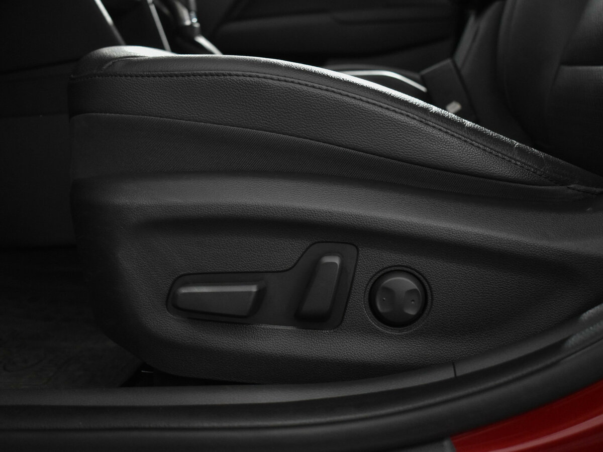 Купить Hyundai Elantra, 2019, 67 300 км.. Фото: #15