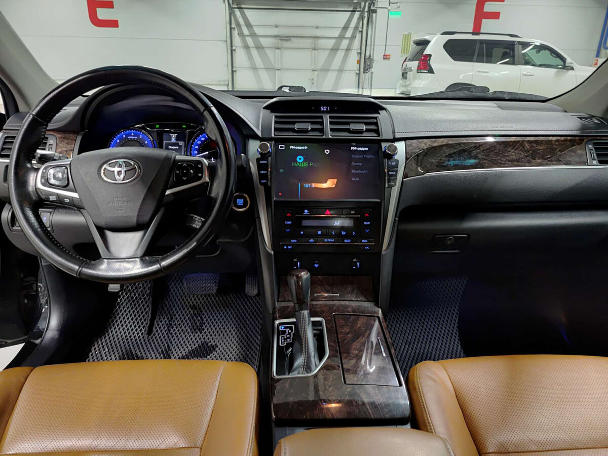 Купить Toyota Camry, 2018, 113 454 км.. Фото: #13