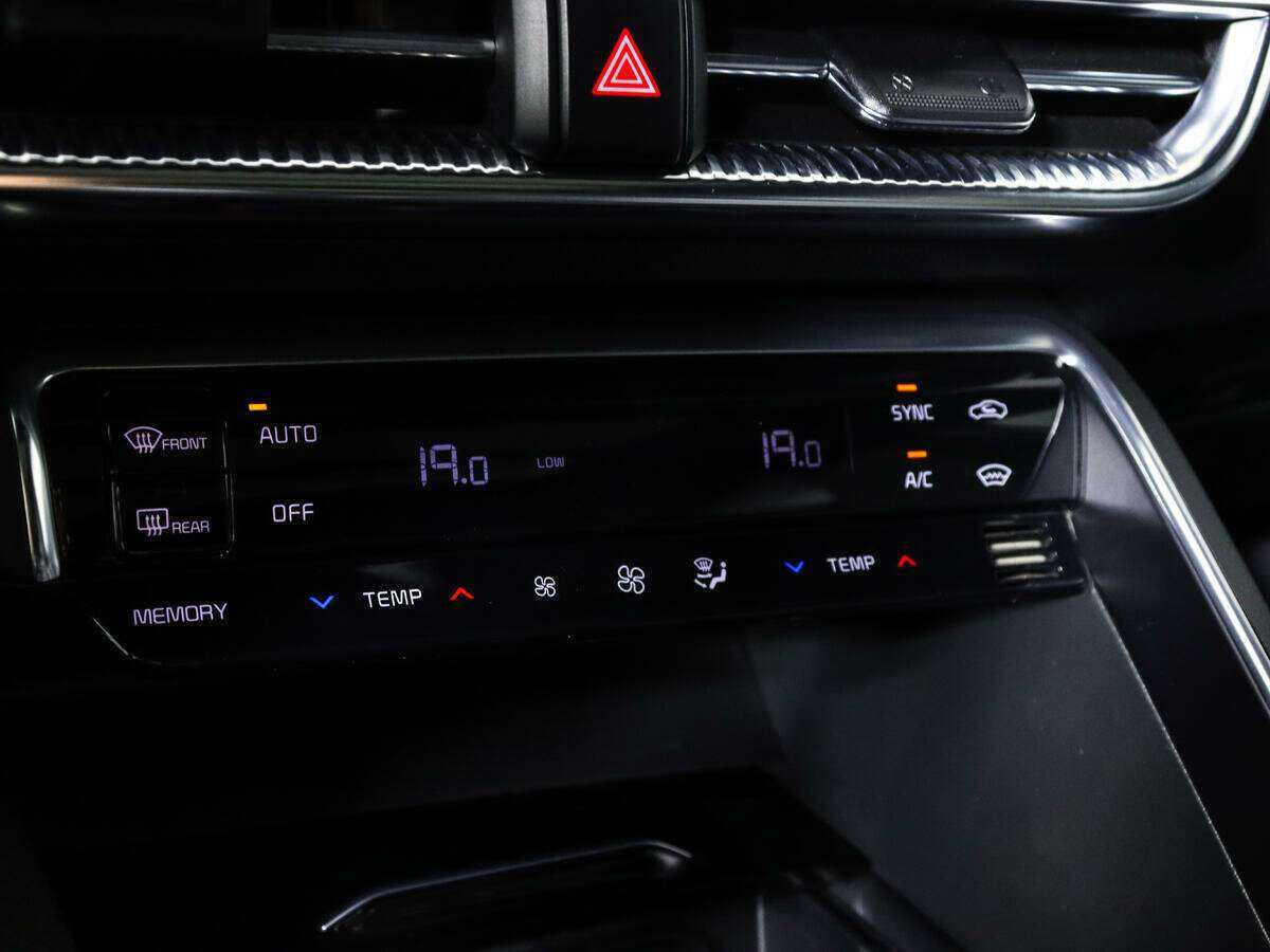 Купить Kia K5, 2021, 76 569 км.. Фото: #16