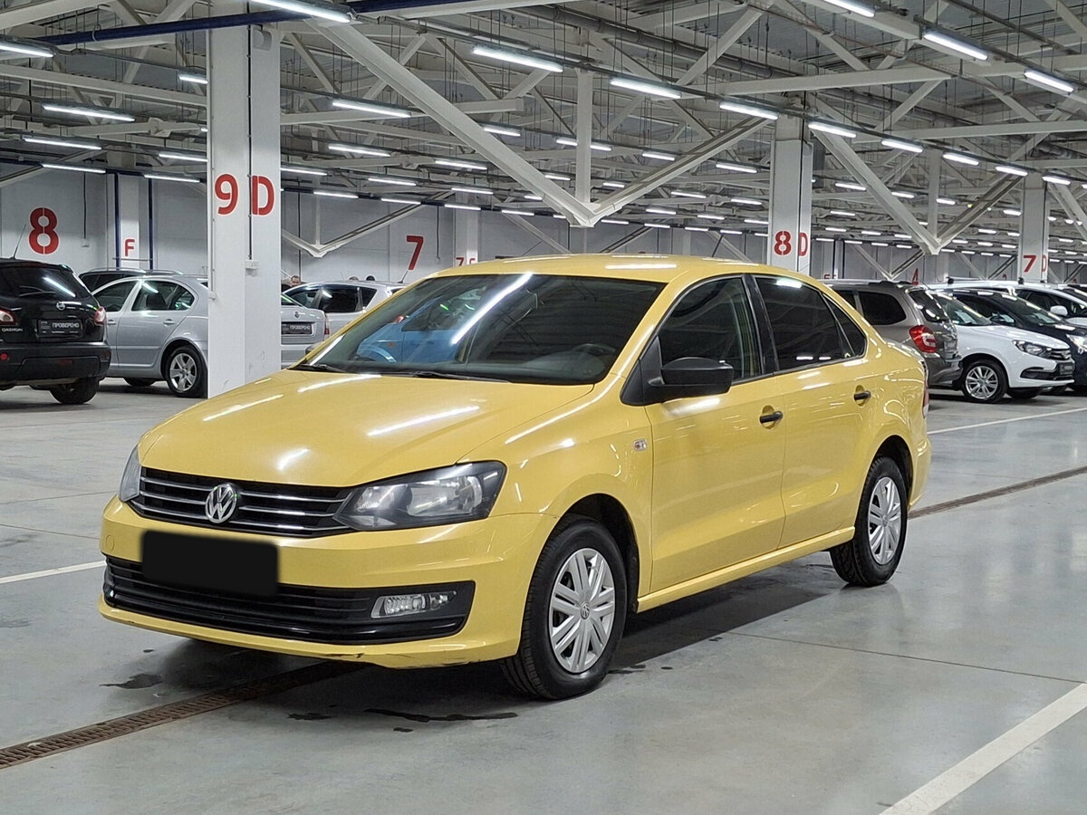Купить Volkswagen Polo, 2017, 100 125 км.. Посмотреть фото