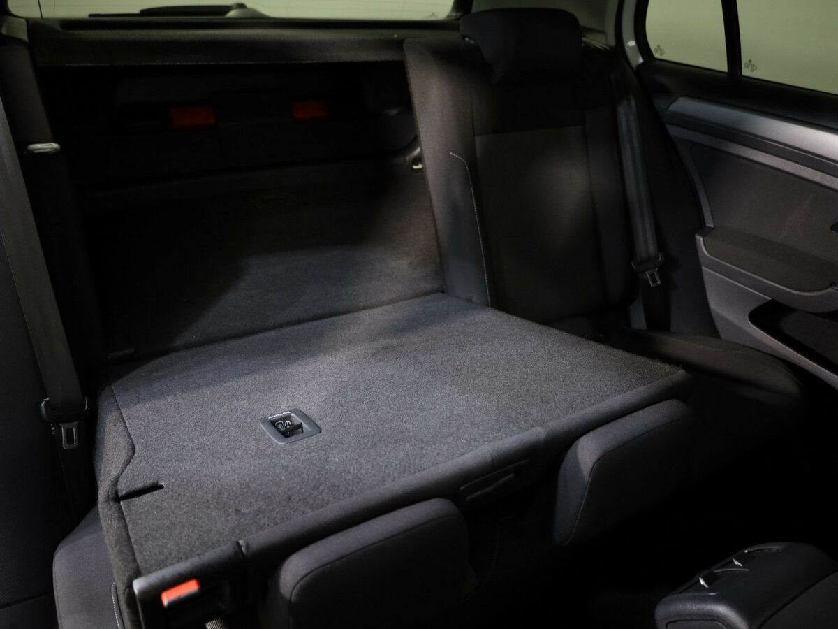Купить Volkswagen Golf, 2013, 198 842 км.. Фото: #18