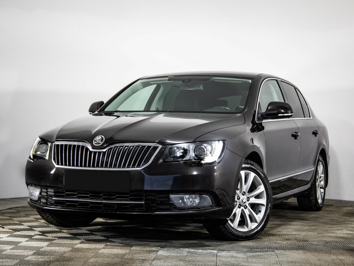 Купить Skoda Superb, 2014, 217 780 км.. Посмотреть фото