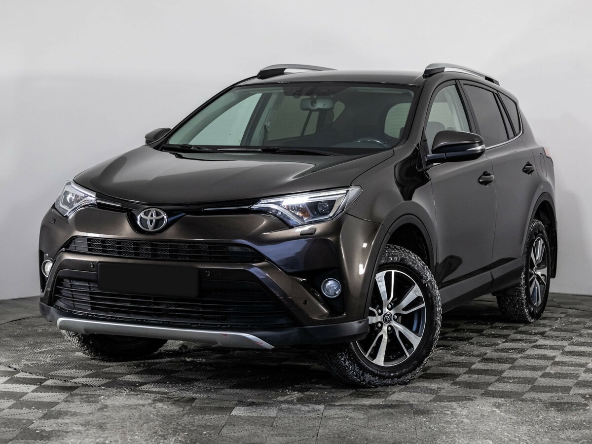 Купить Toyota RAV4, 2018, 207 449 км.. Посмотреть фото