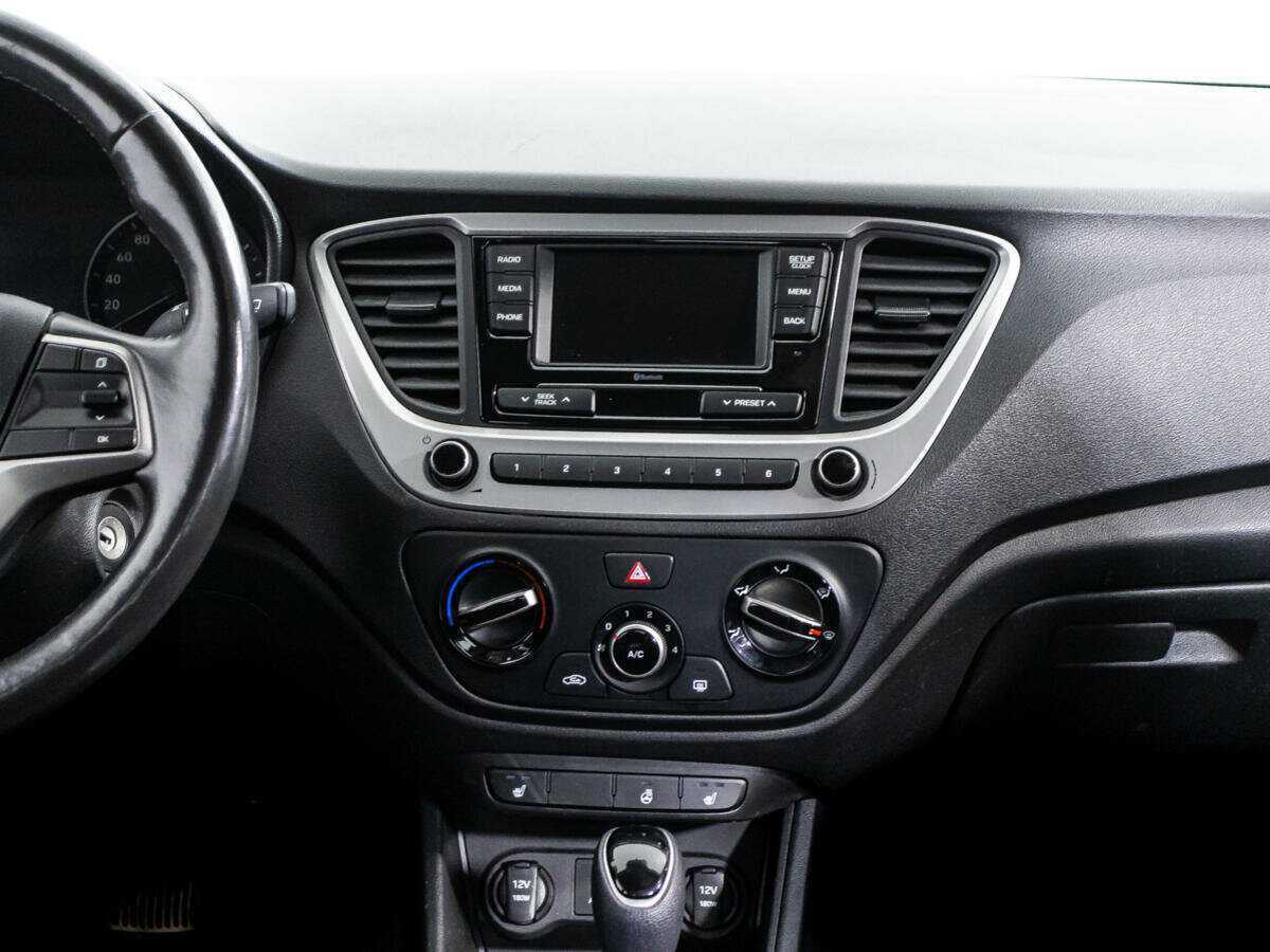 Купить Hyundai Solaris, 2018, 106 908 км.. Фото: #13
