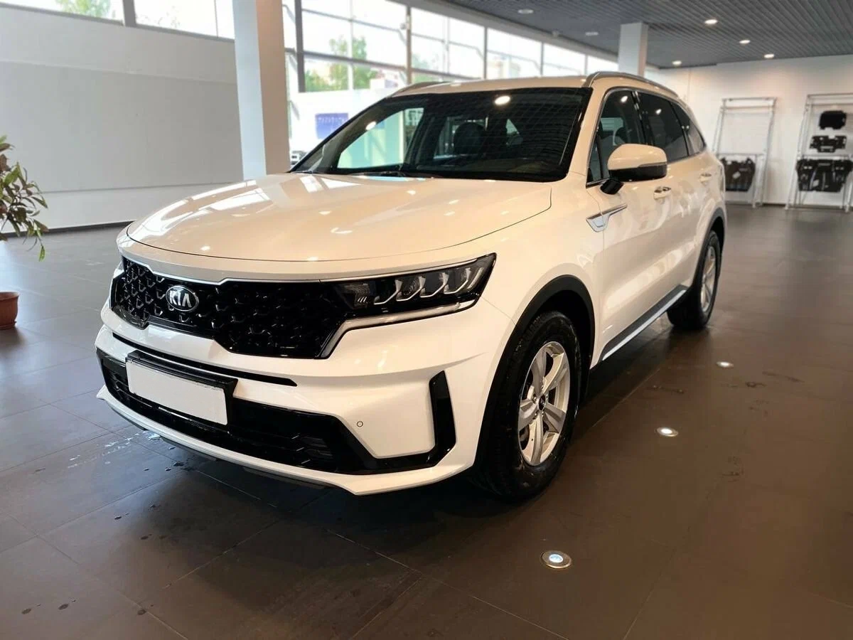 KIA Sorento купить по цене от 3 789 900 рублей