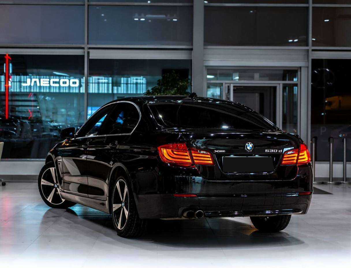 Купить BMW 5 серии, 2013, 229 600 км.. Фото: #3