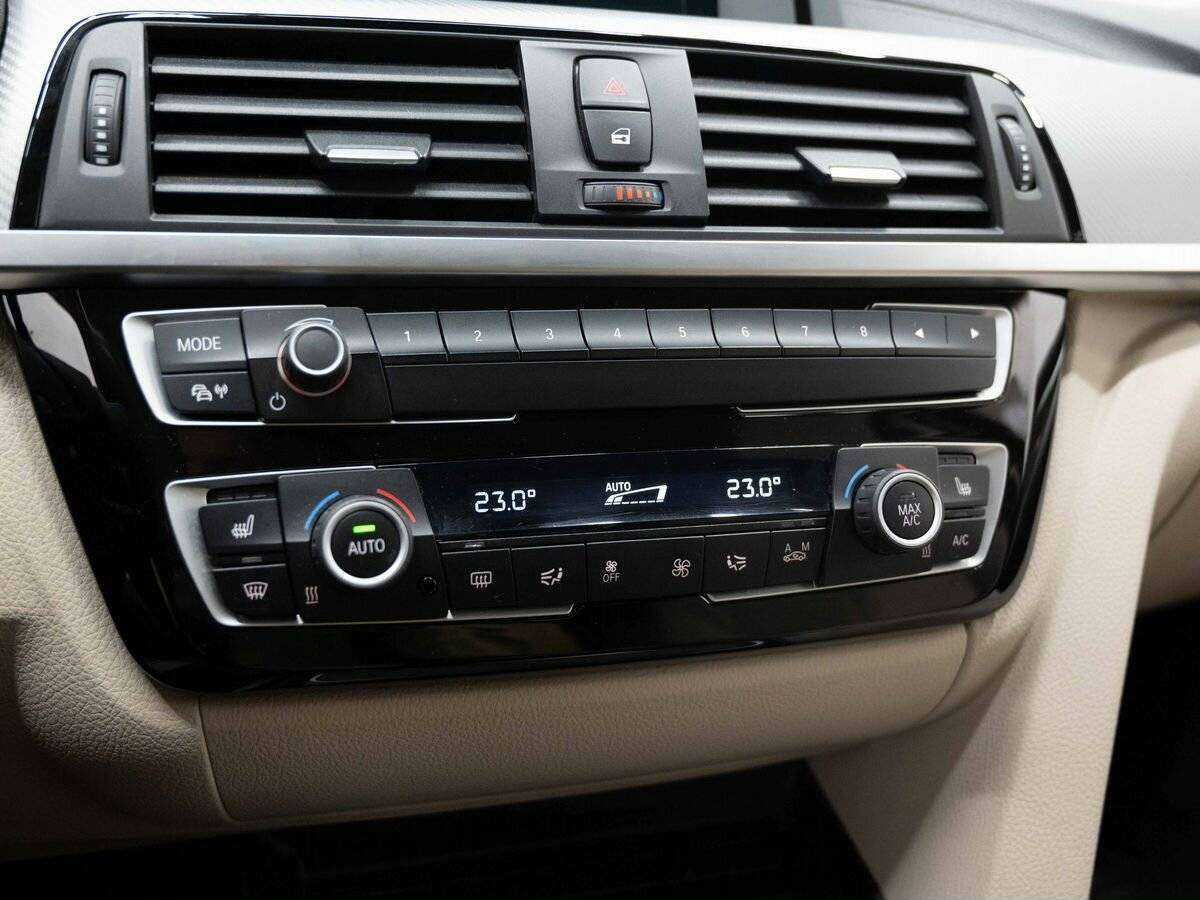 Купить БМВ 3 серии, 2018, 115 000 км.. Фото: #20