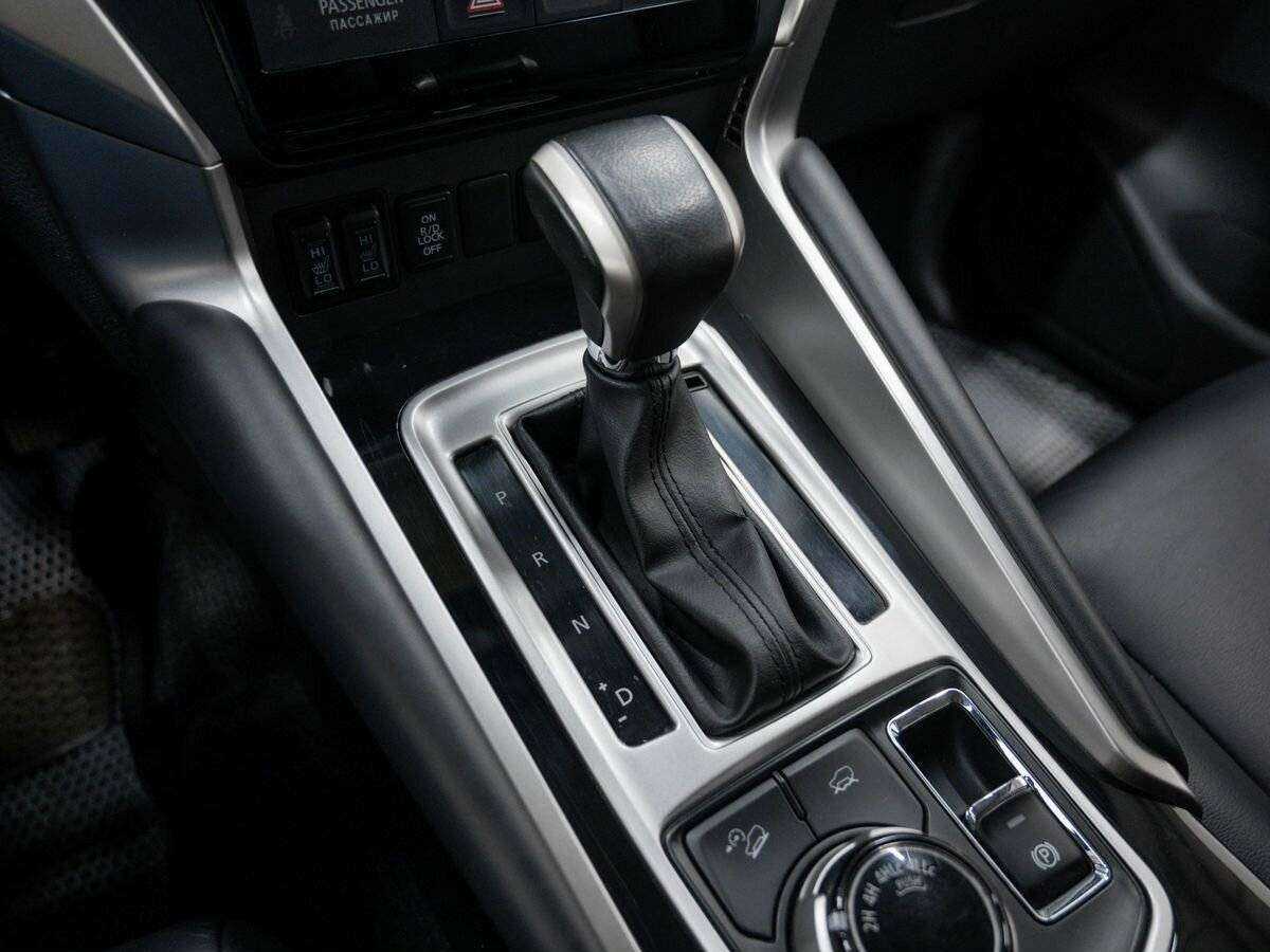 Купить Mitsubishi Pajero Sport, 2018, 128 000 км.. Фото: #16