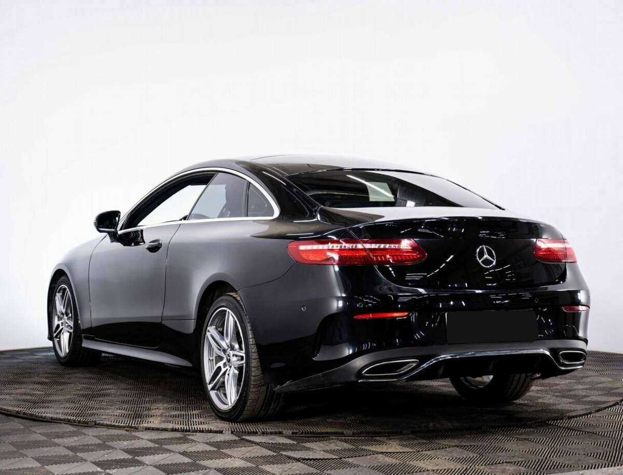 Купить Мерседес-Бенц Е-Класс, 2017, 131 521 км.. Фото: #3