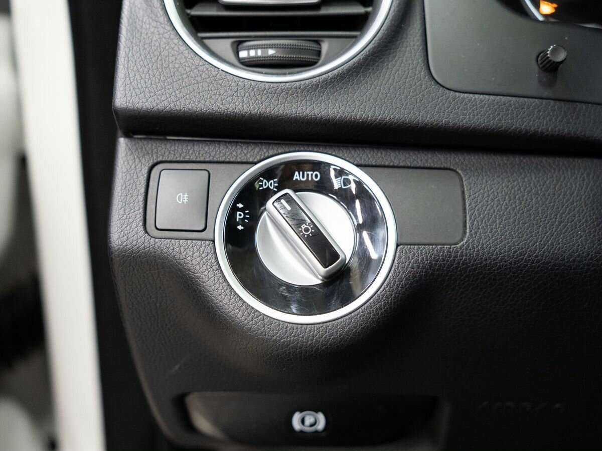 Купить Mercedes-Benz C-Класс, 2012, 131 800 км.. Фото: #15