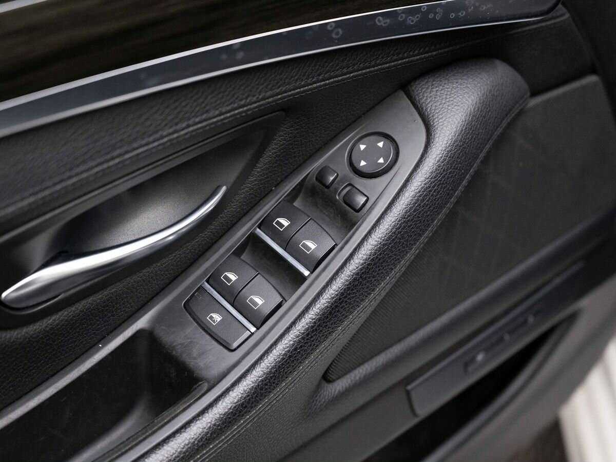 Купить БМВ 5 серии, 2016, 156 000 км.. Фото: #19