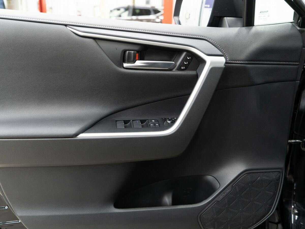 Купить Toyota RAV4, 2020, 91 800 км.. Фото: #14