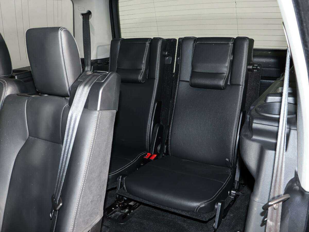 Купить Land Rover Discovery, 2012, 240 227 км.. Фото: #12