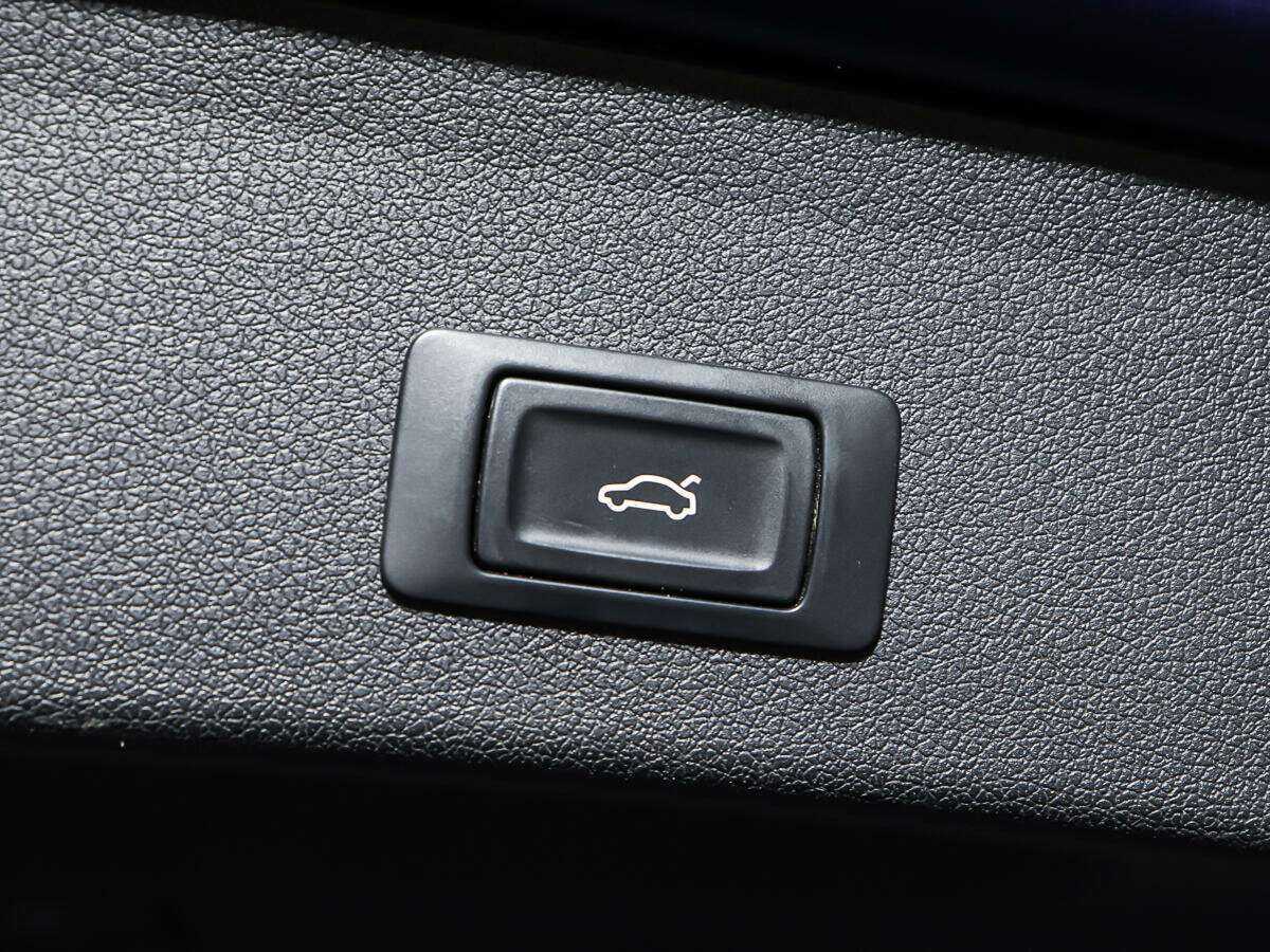 Купить Ауди К5, 2014, 119 000 км.. Фото: #14