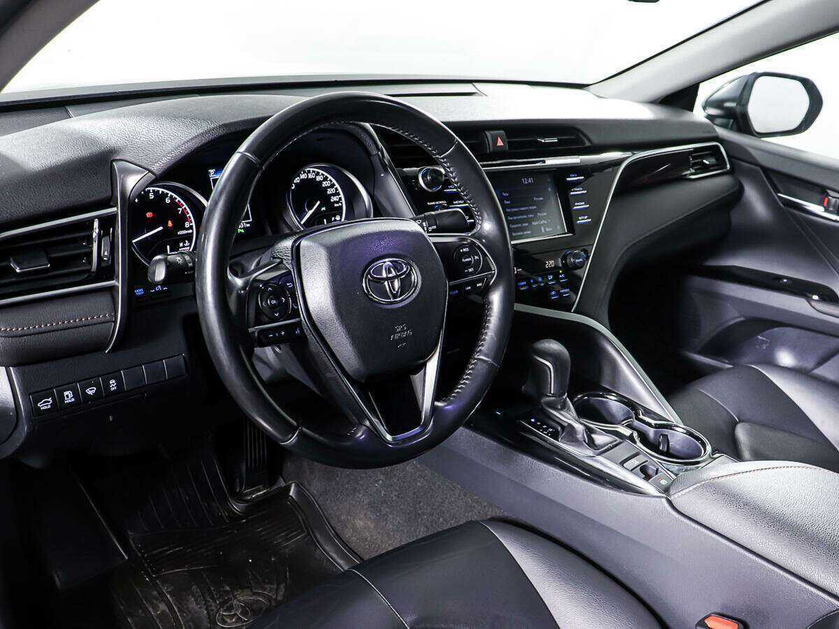 Купить Toyota Camry, 2020, 212 127 км.. Фото: #11