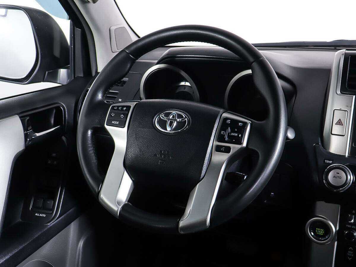 Купить Toyota Land Cruiser Prado, 2012, 298 568 км.. Фото: #14