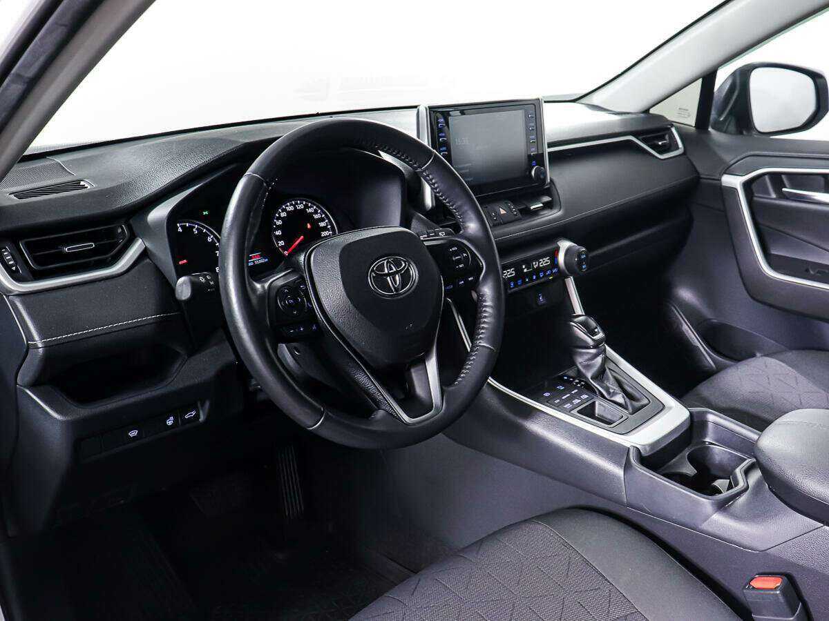 Купить Toyota RAV4, 2020, 55 301 км.. Фото: #13