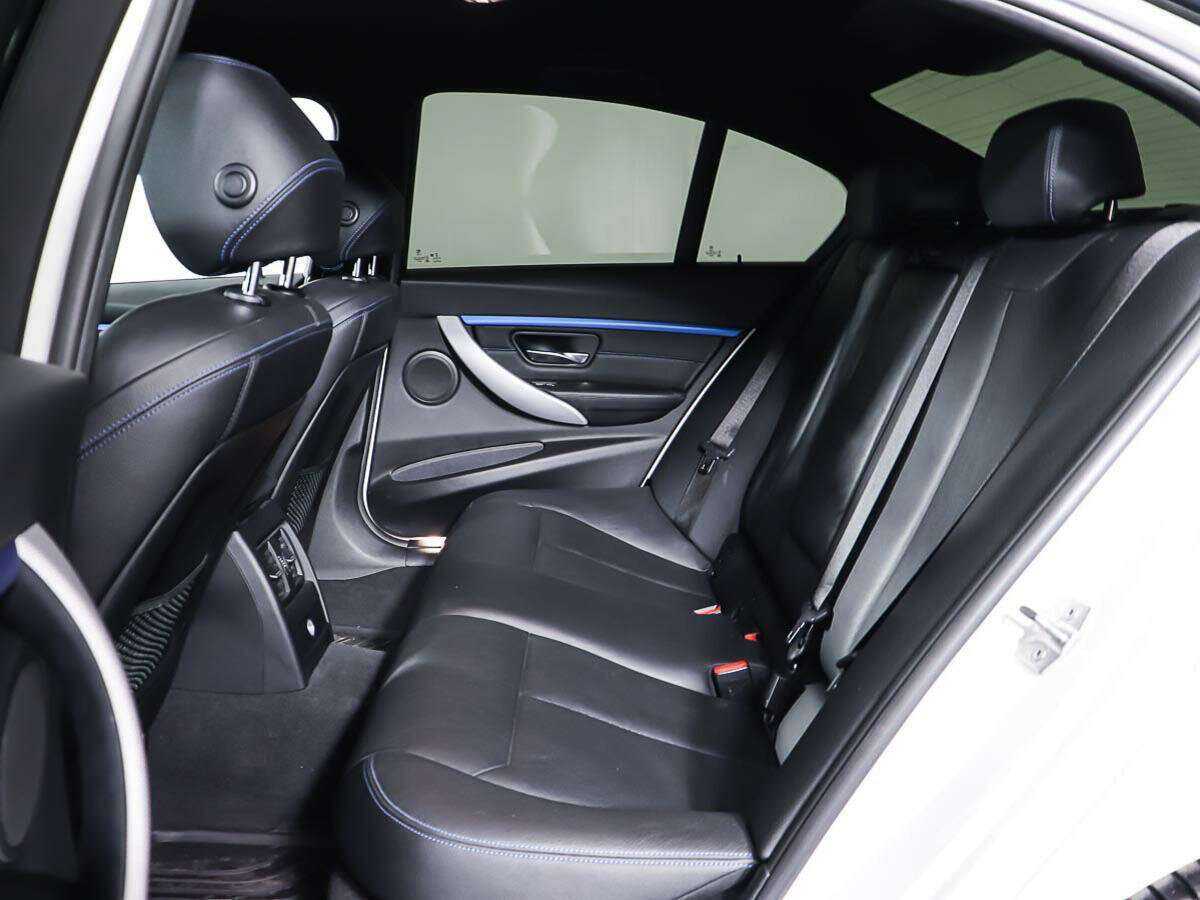 Купить BMW 3 серии, 2017, 125 926 км.. Фото: #9