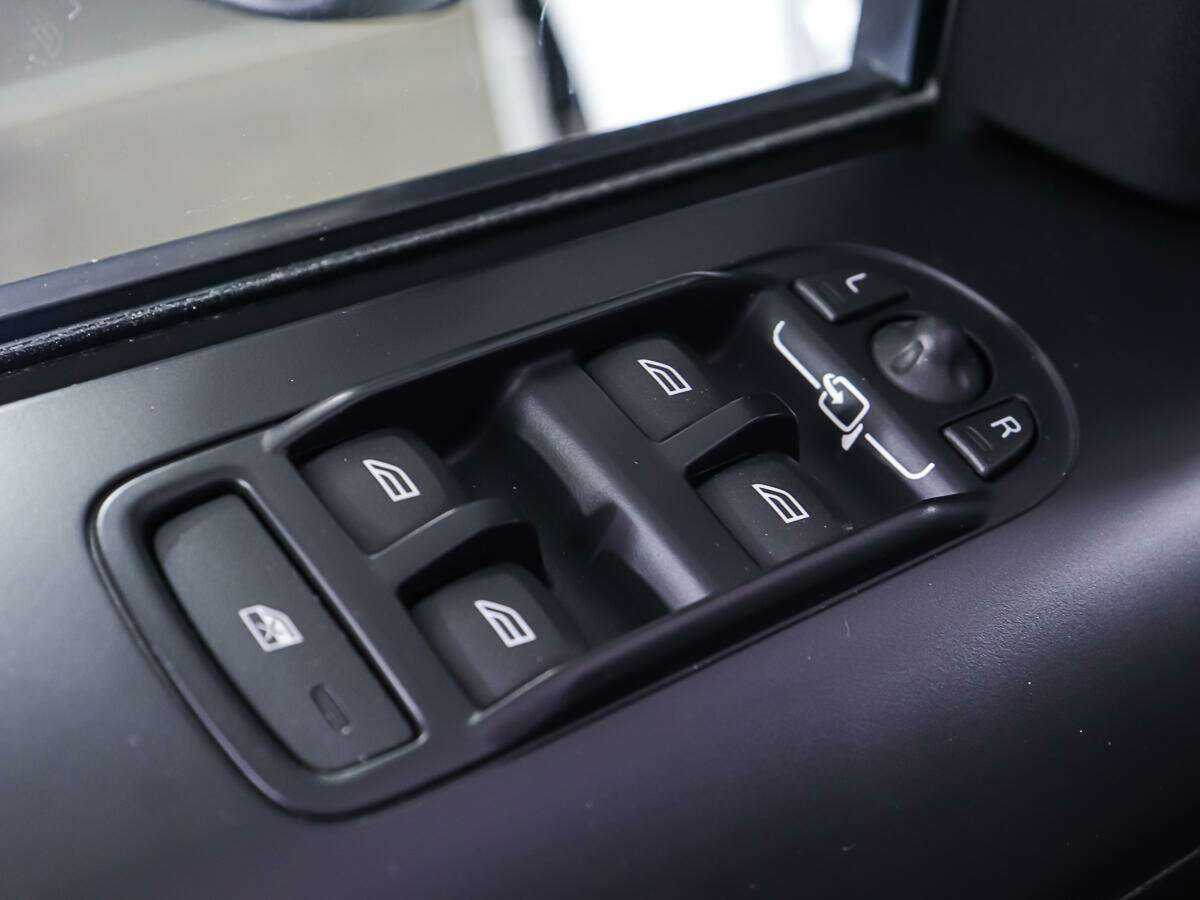 Купить Land Rover Freelander, 2012, 109 509 км.. Фото: #16