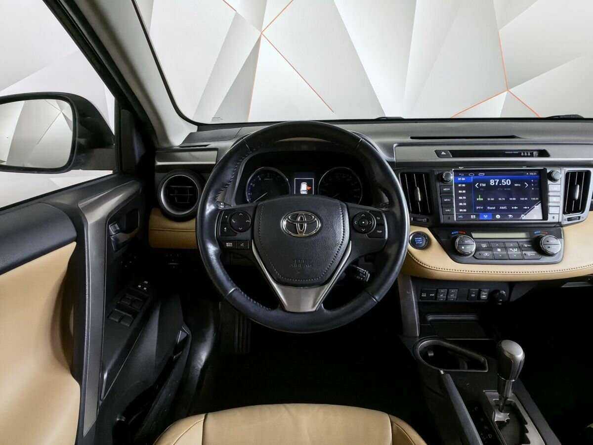 Купить Toyota RAV4, 2017, 59 747 км.. Фото: #13