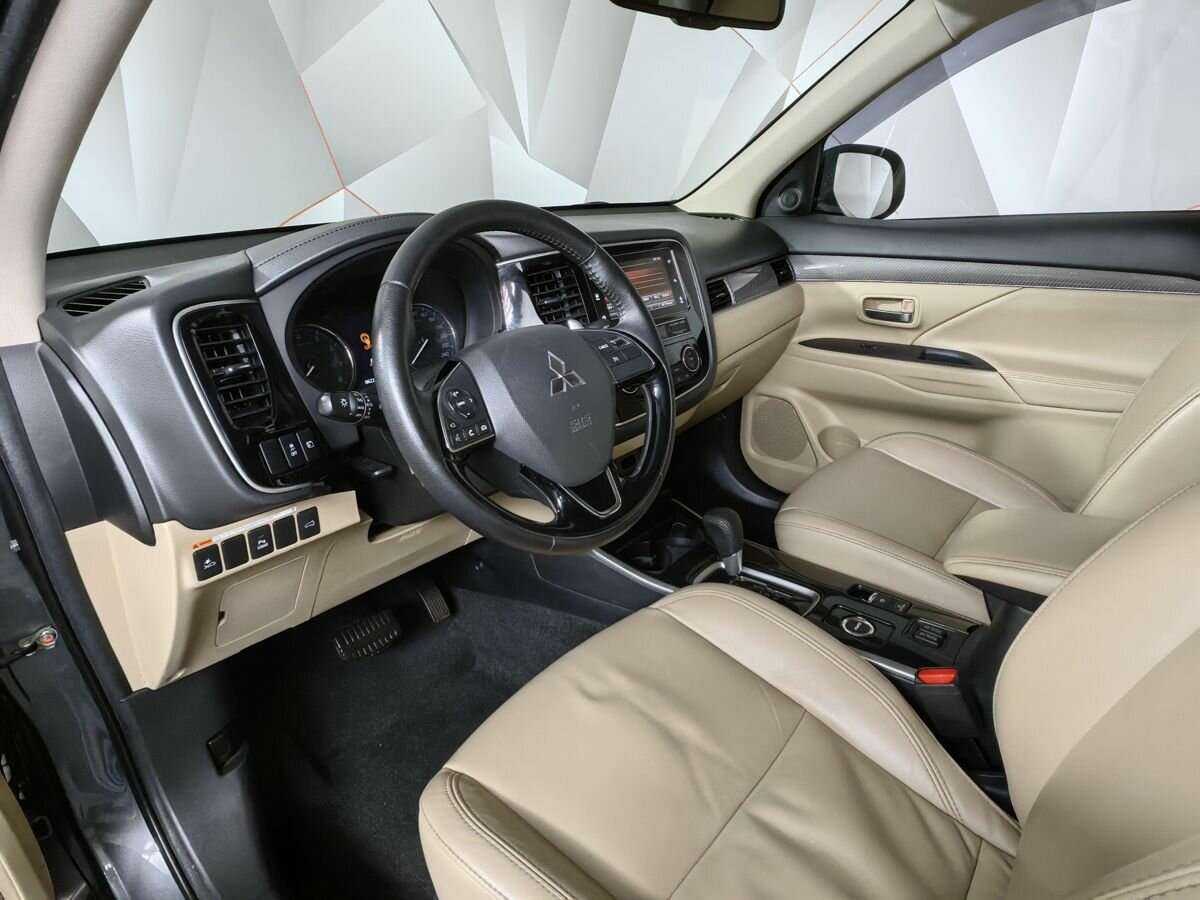 Купить Mitsubishi Outlander, 2019, 62 238 км.. Фото: #13