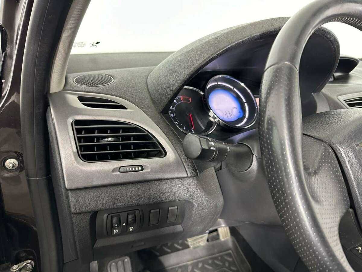 Купить Renault Fluence, 2014, 76 699 км.. Фото: #8