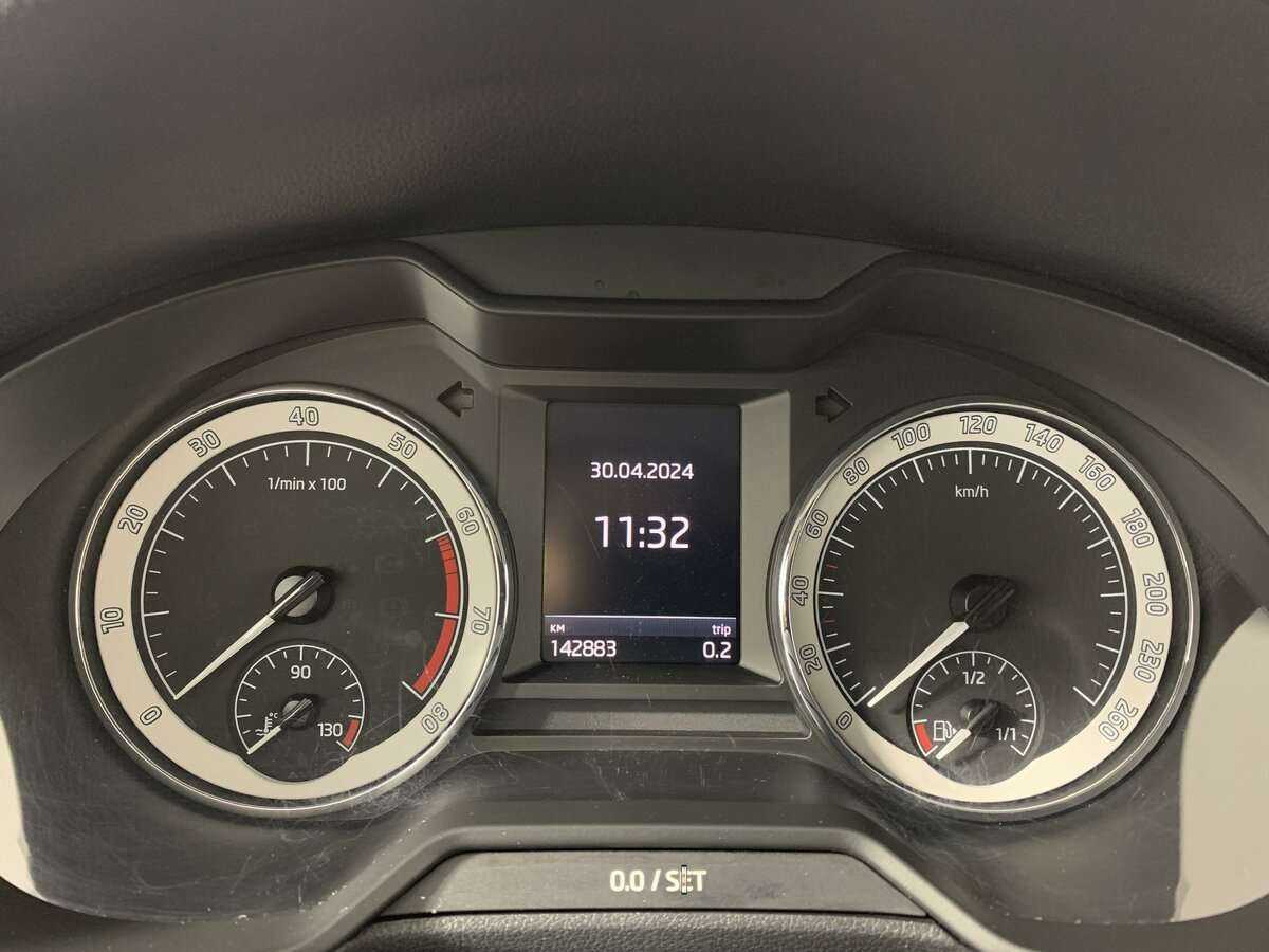 Купить Шкода Октавия, 2018, 142 835 км.. Фото: #10